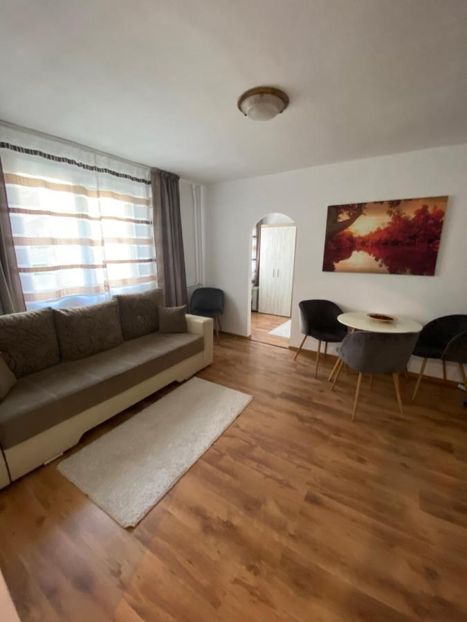 Focus Apartment Csíkszereda Kültér fotó